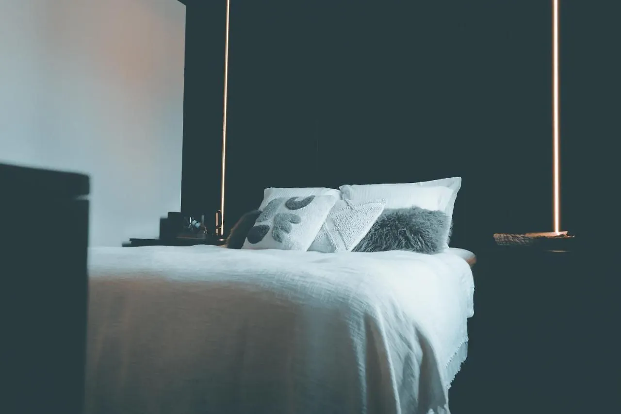 Nocturne Apartment Bruges Homestay