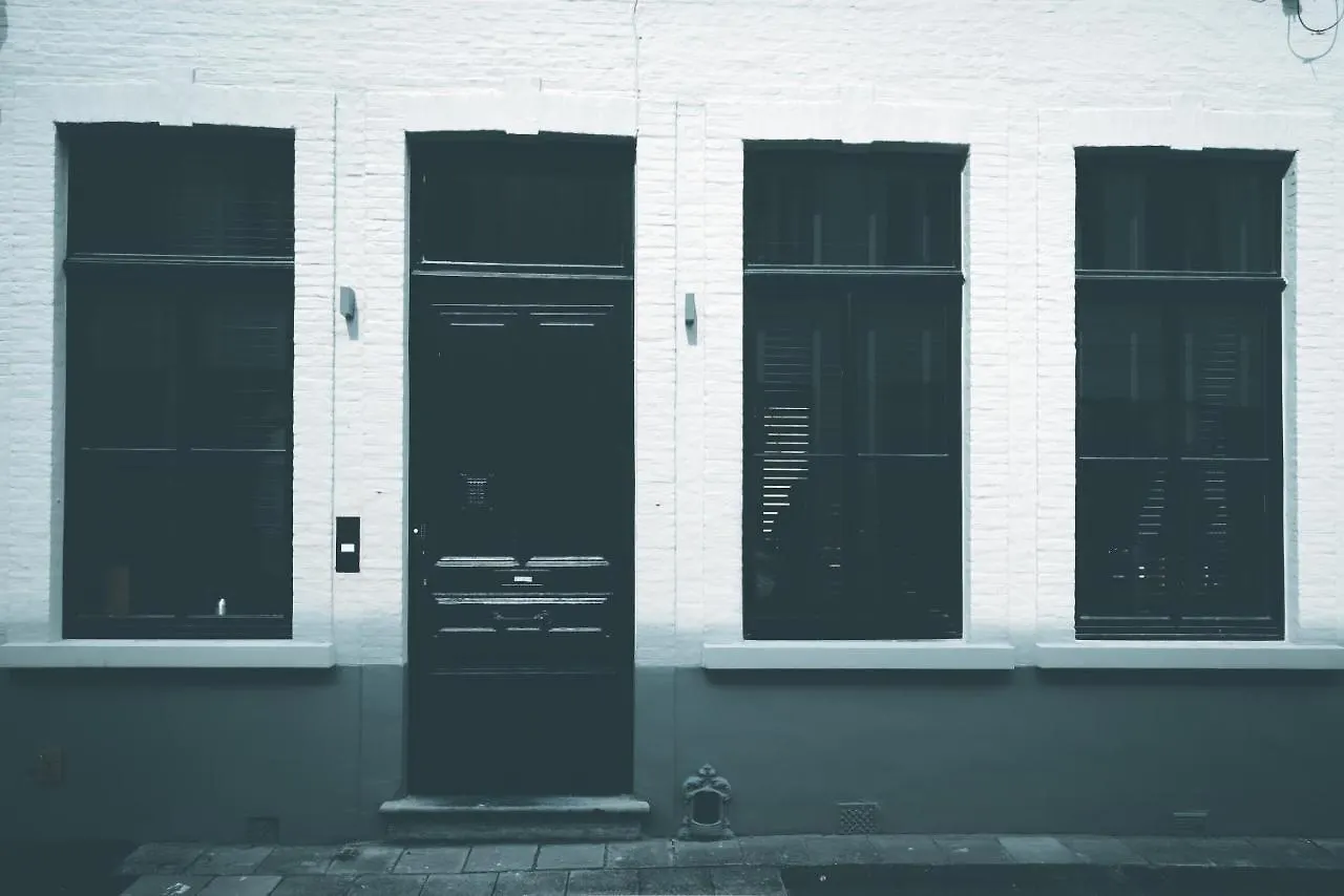 Homestay Nocturne Apartment Bruges Belgium